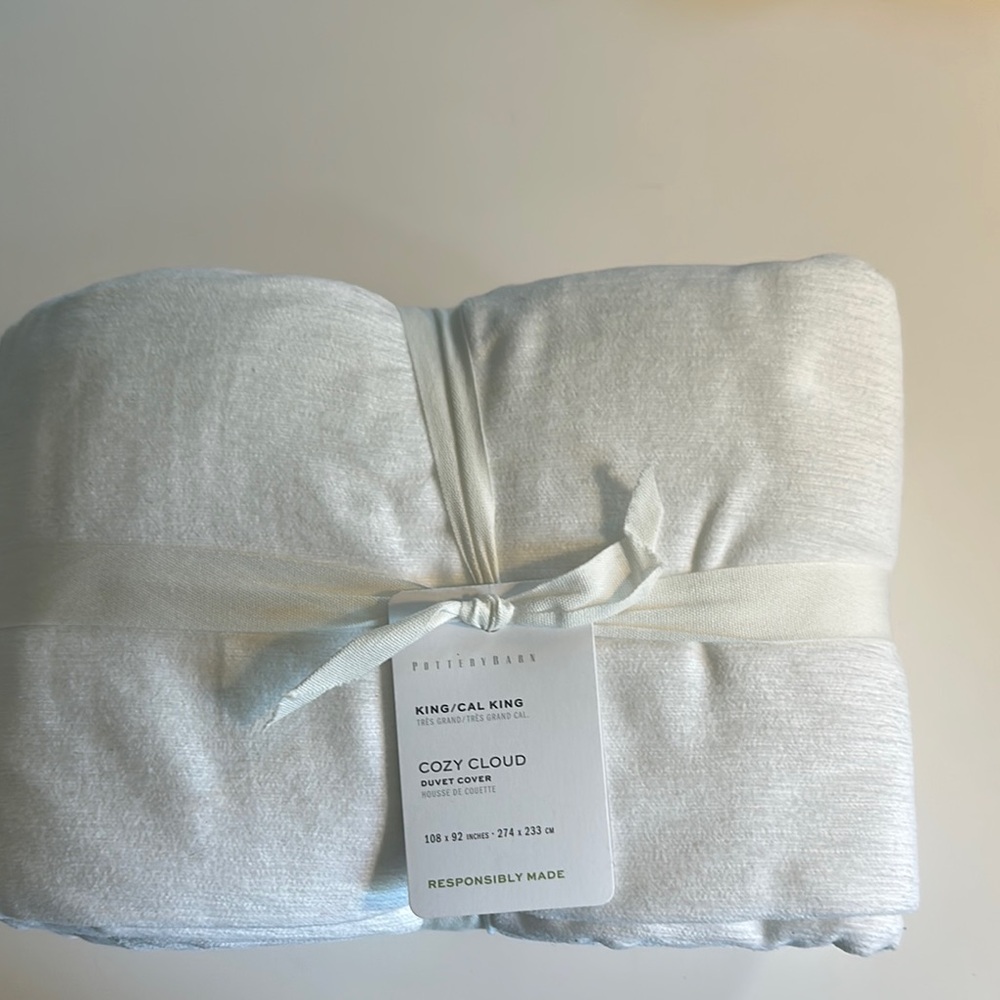 Pottery Barn Cloudy White Duvet Cover